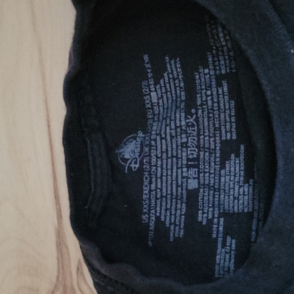 Boys Disney Store Mickey and Friends tshirt 2/3T - Picture 3 of 4